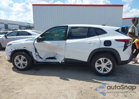 2025 Chevrolet Trax Fwd Ls из США, поврежденный, VIN KL77LFEP5SC231280